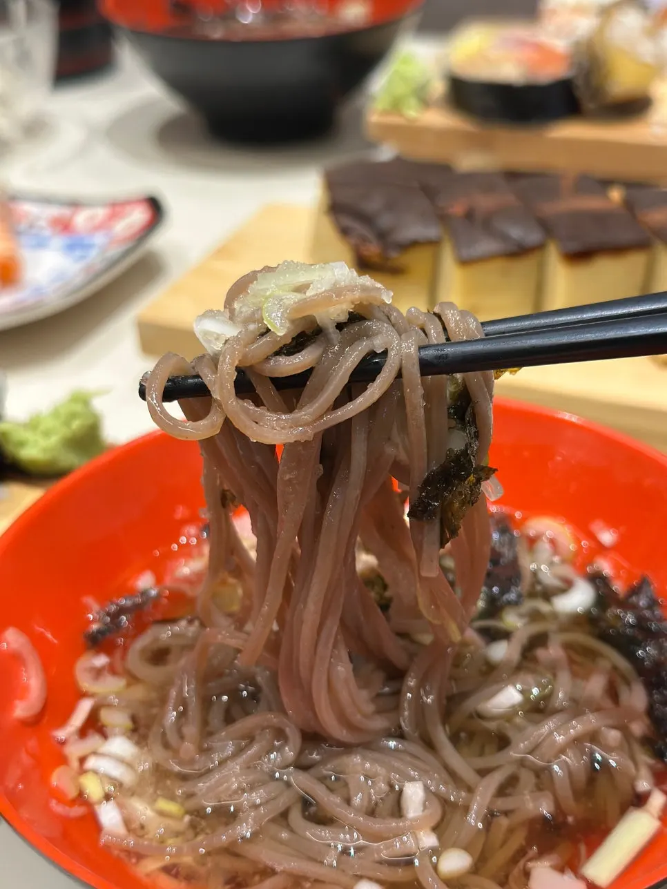 Cold soba included in the set