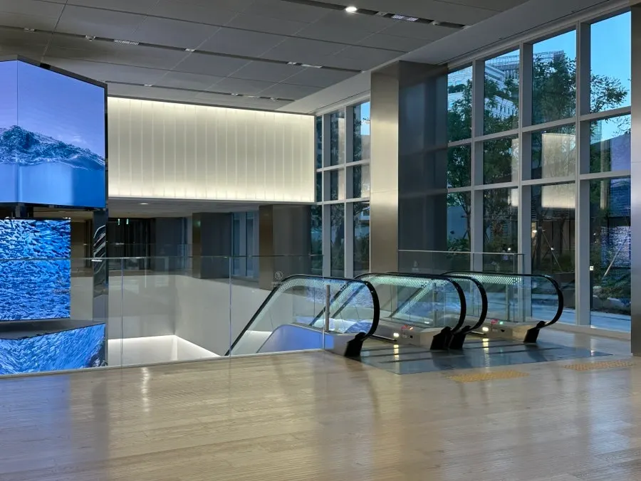 Route to the basement restaurant in the KT Tower Gwanghwamun branch