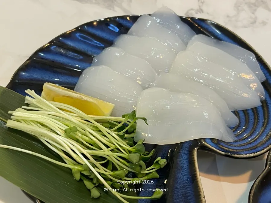 갑오징어 사시미 100g 한 접시