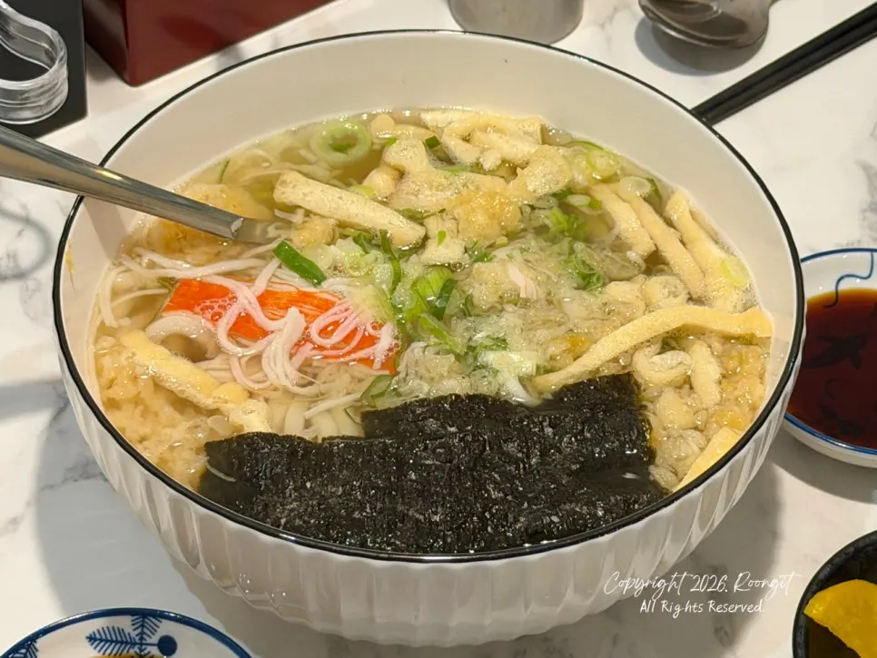 Ukuran mangkuk udon yubu 5.000 won yang melimpah