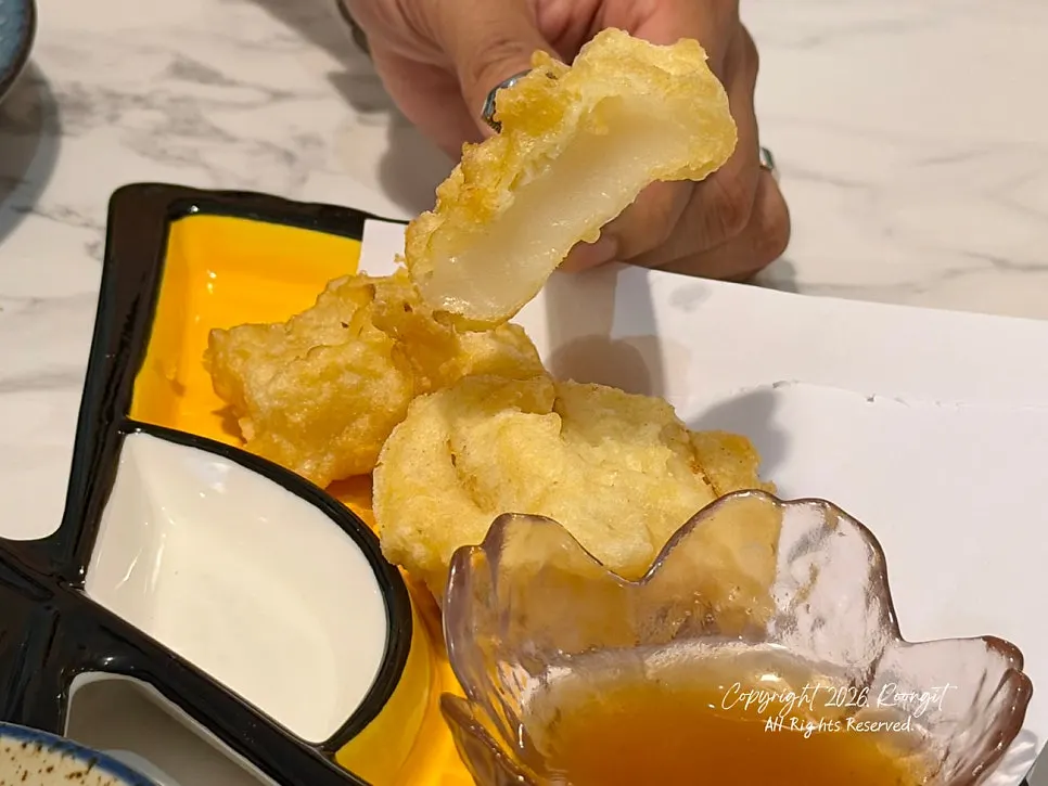 Mochi ketan goreng yang digoreng renyah