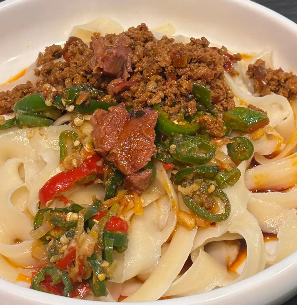 Yubal dosakmyeon mixed noodles at Cheonghwa Uyuk Dosakmyeon