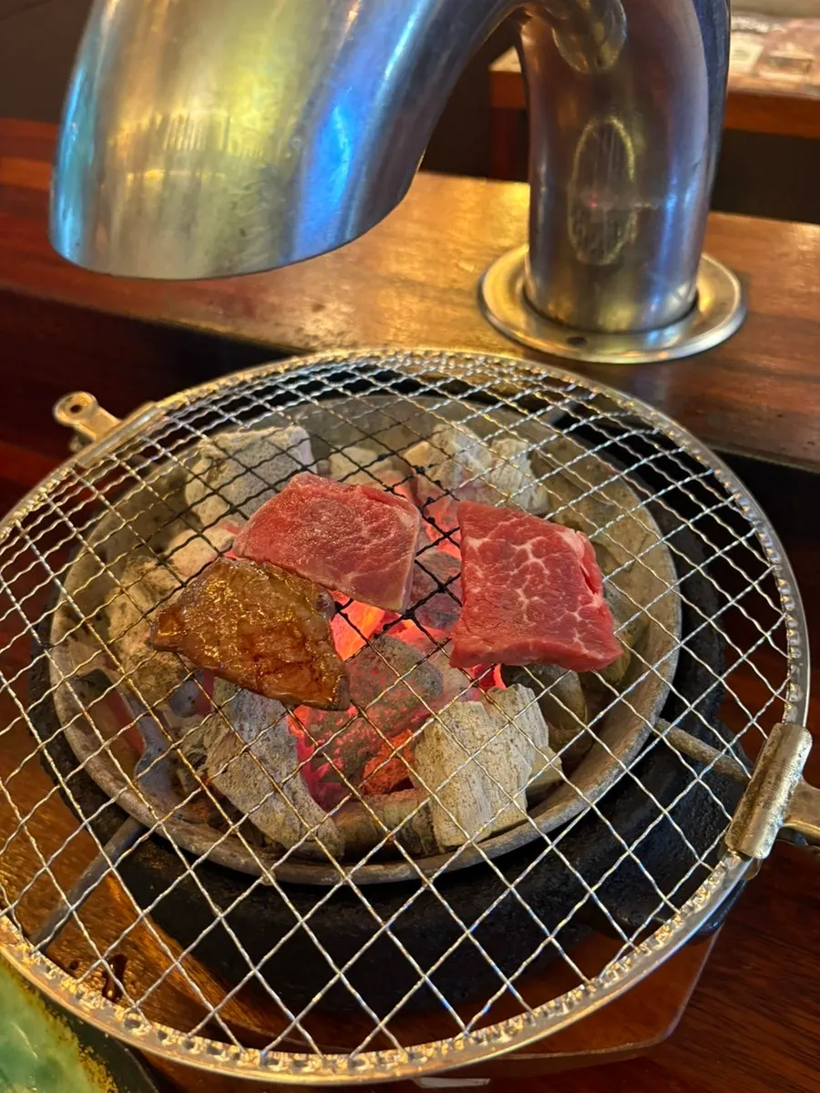 Seating in a private room at Hwarodam