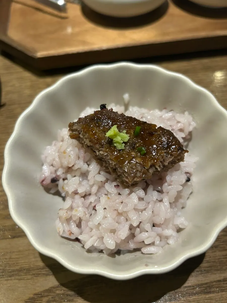 Vegetable garnish served alongside the tteokgalbi
