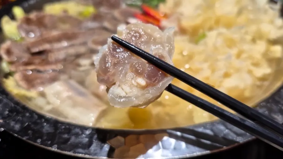 Beef shank and beef tongue in the nourishing hot pot