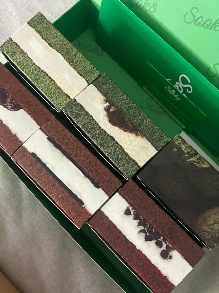 Several individually wrapped mugwort choco pie varieties