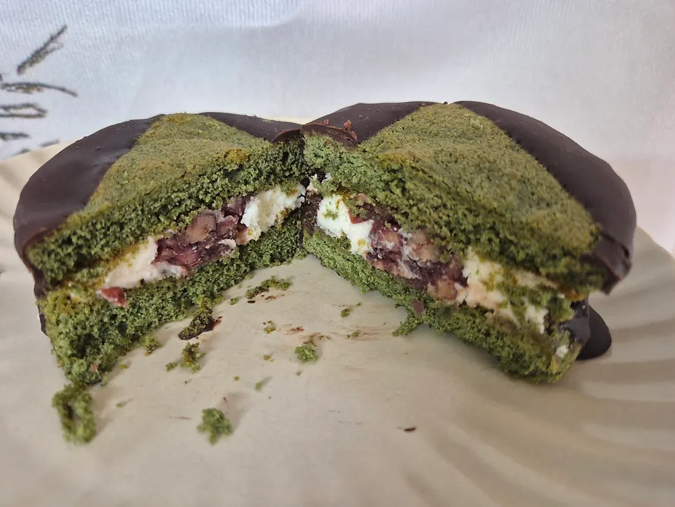 Gwangju Real Chocolate Chip choco pie