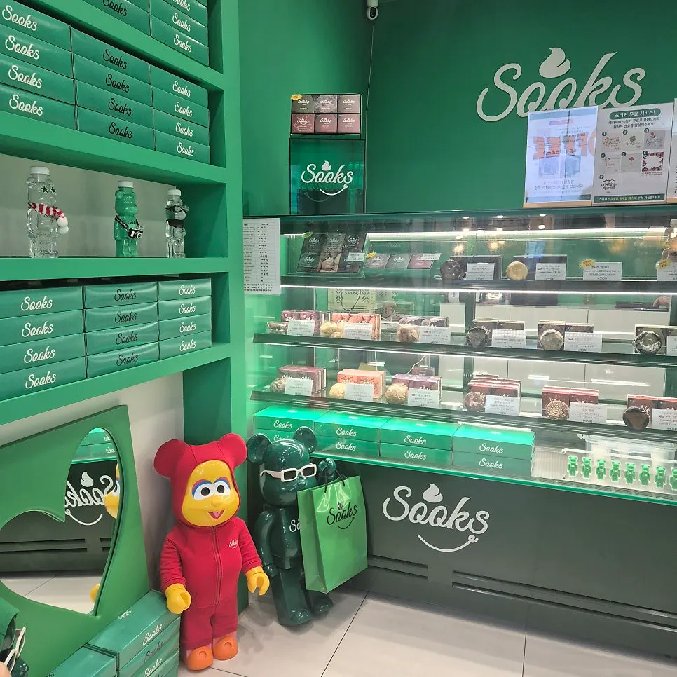 Inside the takeout-only Ssuk's Choco Pie shop