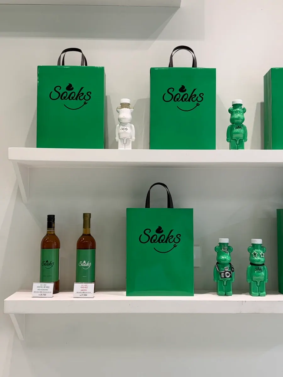 Interior view of the Ssuk's Choco Pie Seoul store