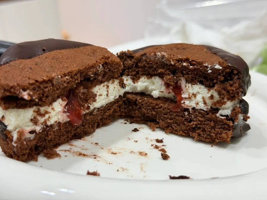 Nonsan Strawberry choco pie