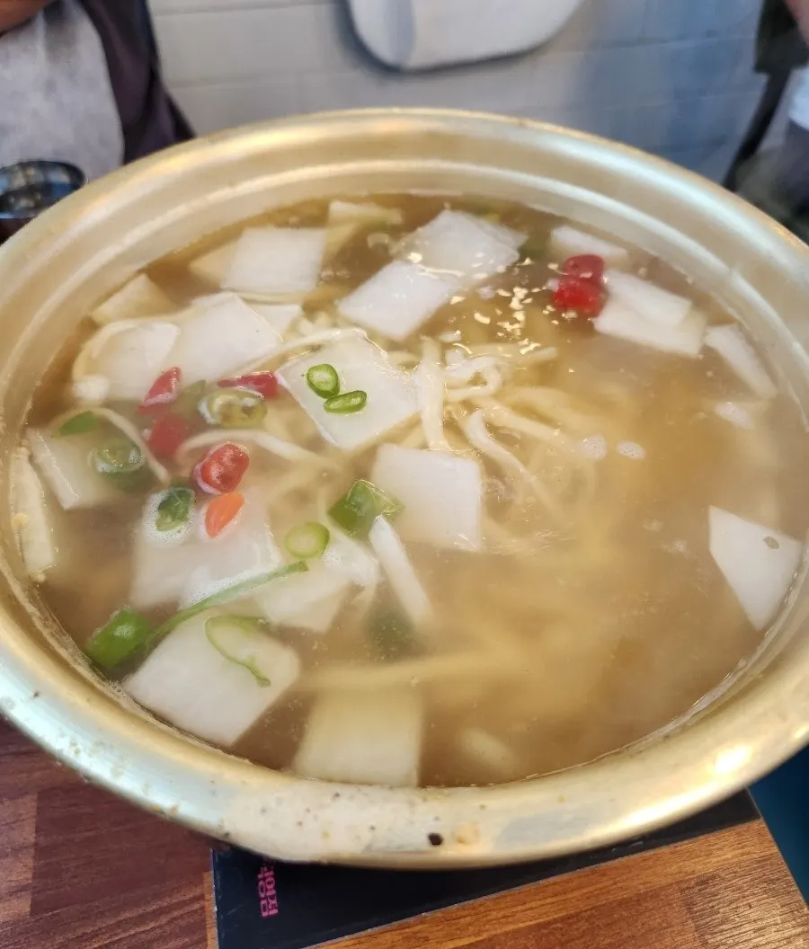 아귀찜 세트의 기본 상차림