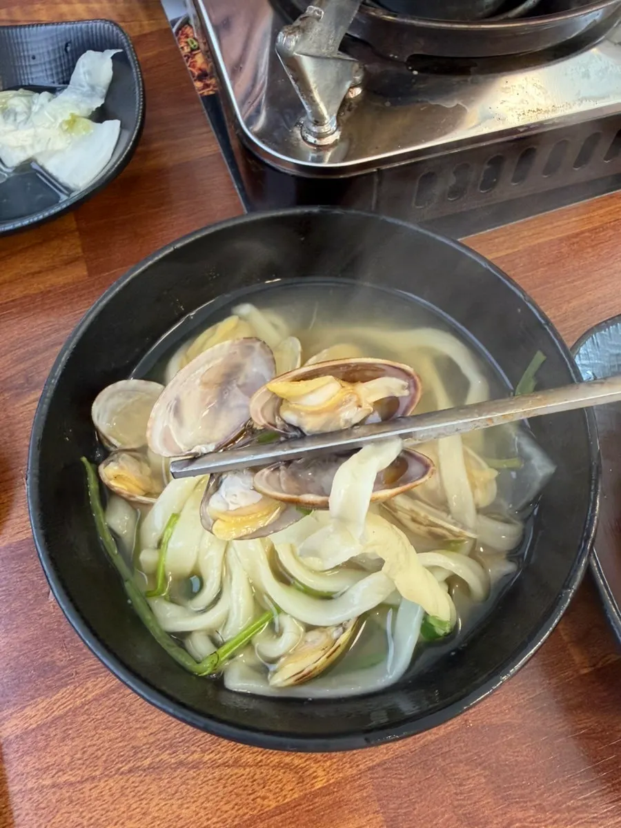 Fully cooked kalguksu broth