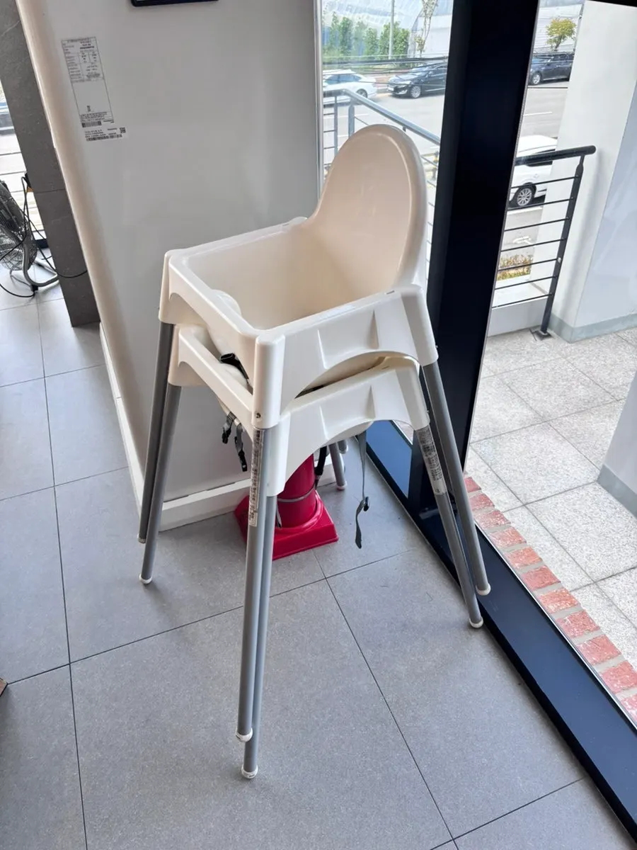 Baby chair provided at the restaurant