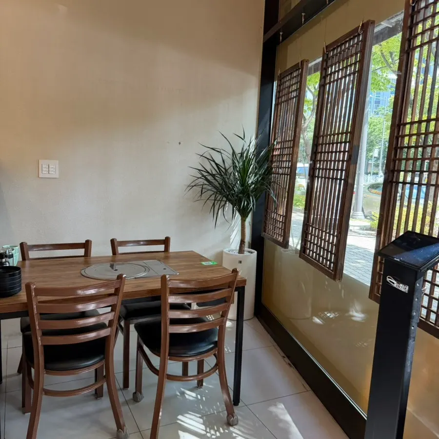 Interior space at Mayway Chinese restaurant