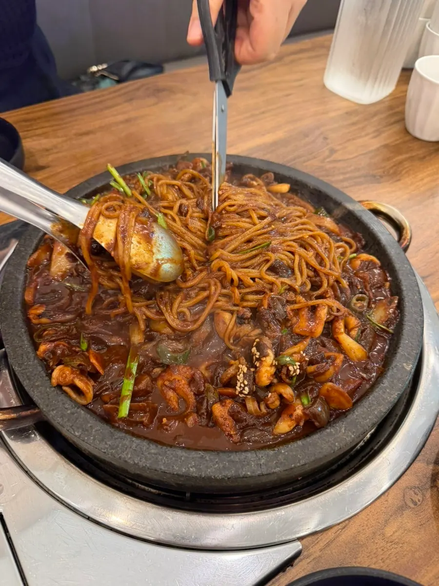 갓 튀긴 탕수육