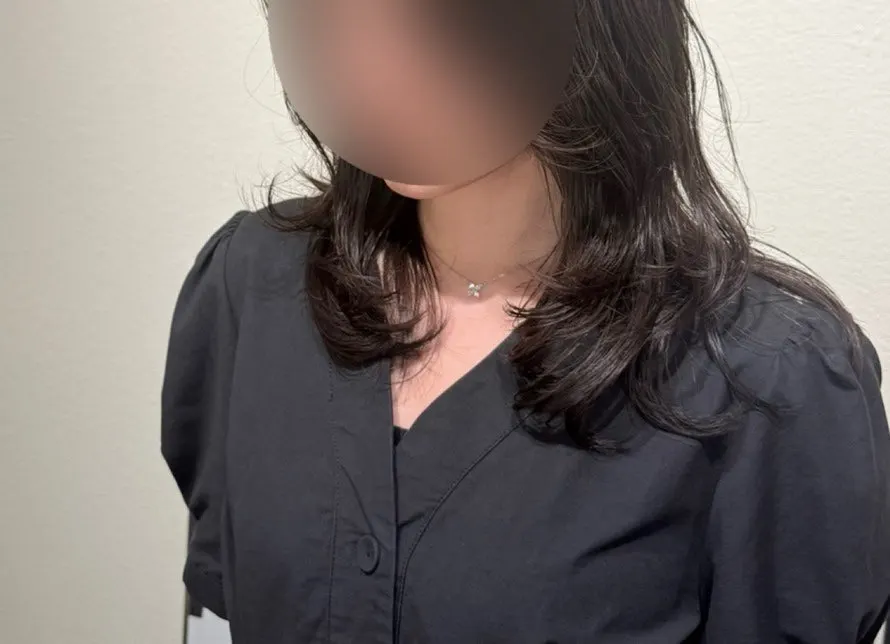컬이 자연스럽게 나온 레이어드 펌 완성 모습