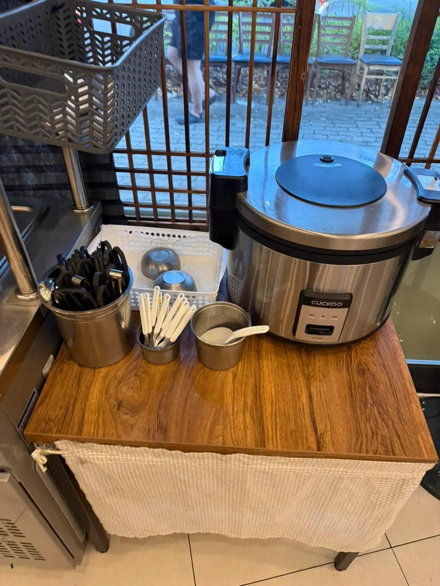 มุมบริการตนเองในร้าน