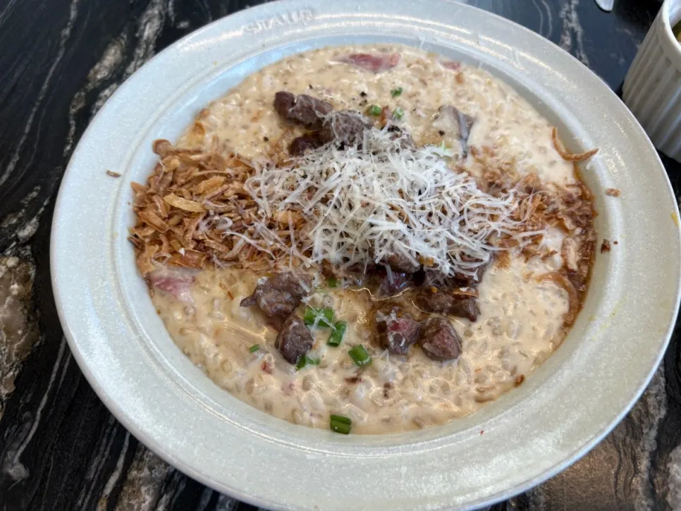 A plate of risotto at MooDoo Cheomdan