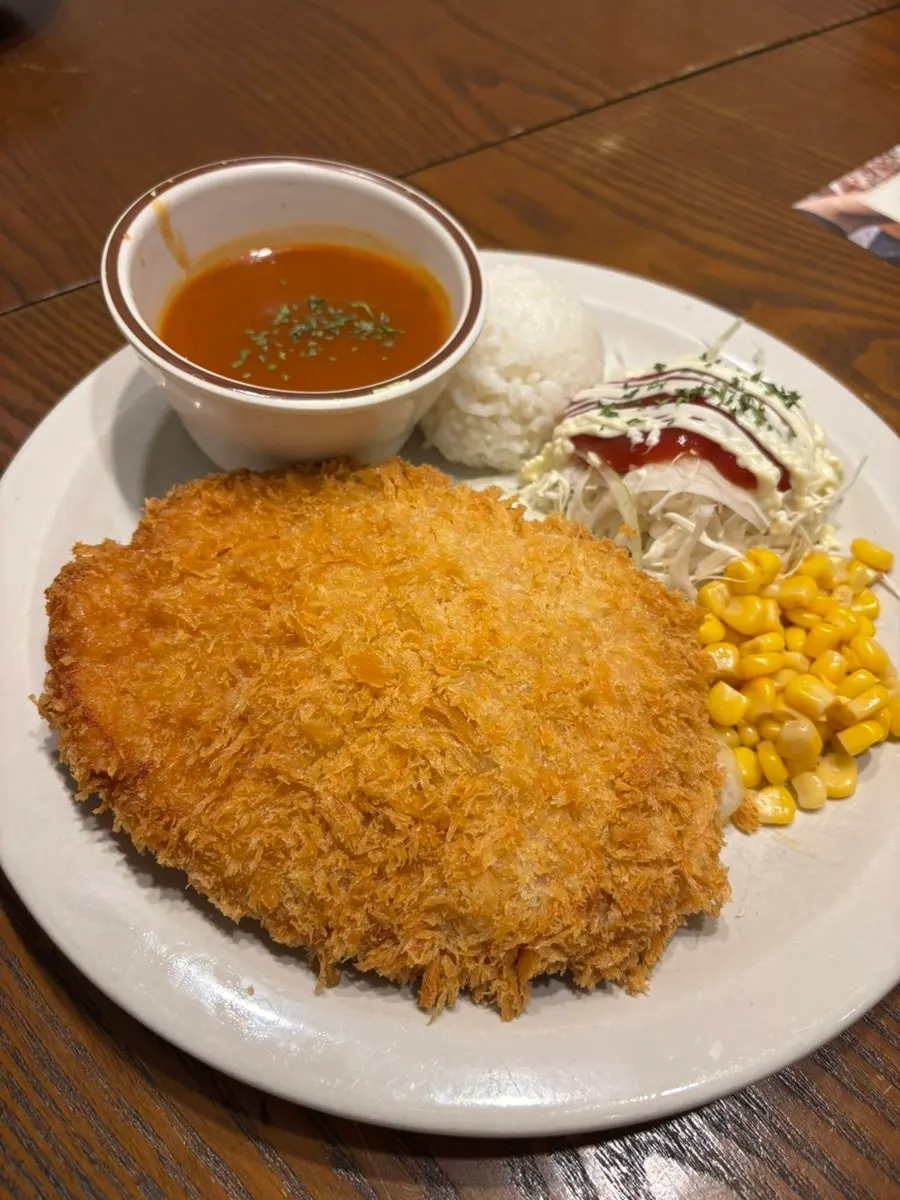 얼큰 토마토 동죽파스타 한 접시