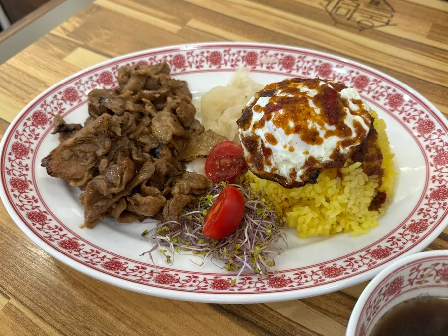 Bun cha mixed with sauce poured over it