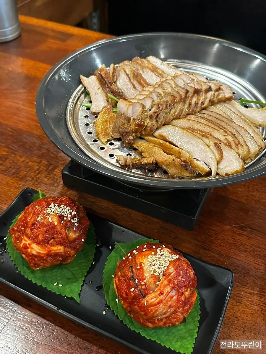완성된 보쌈 한상 차림