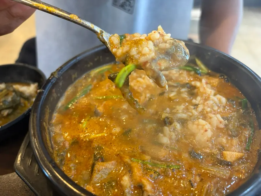 A hearty bowl of eel soup, filling enough for a meal