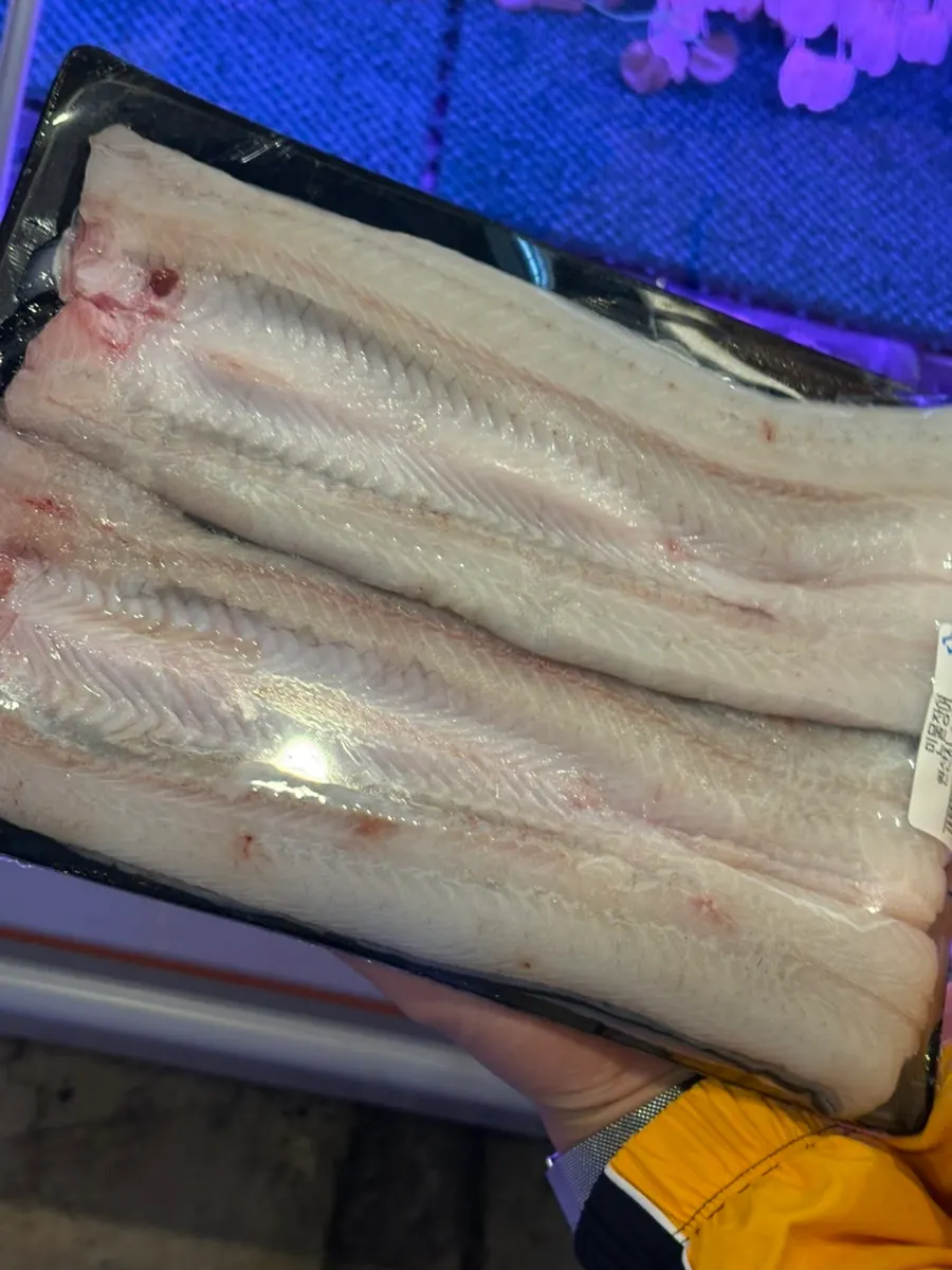 A fresh pack of freshwater eel picked by the couple