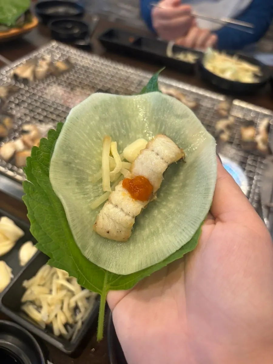 A charcoal-grilled eel meal