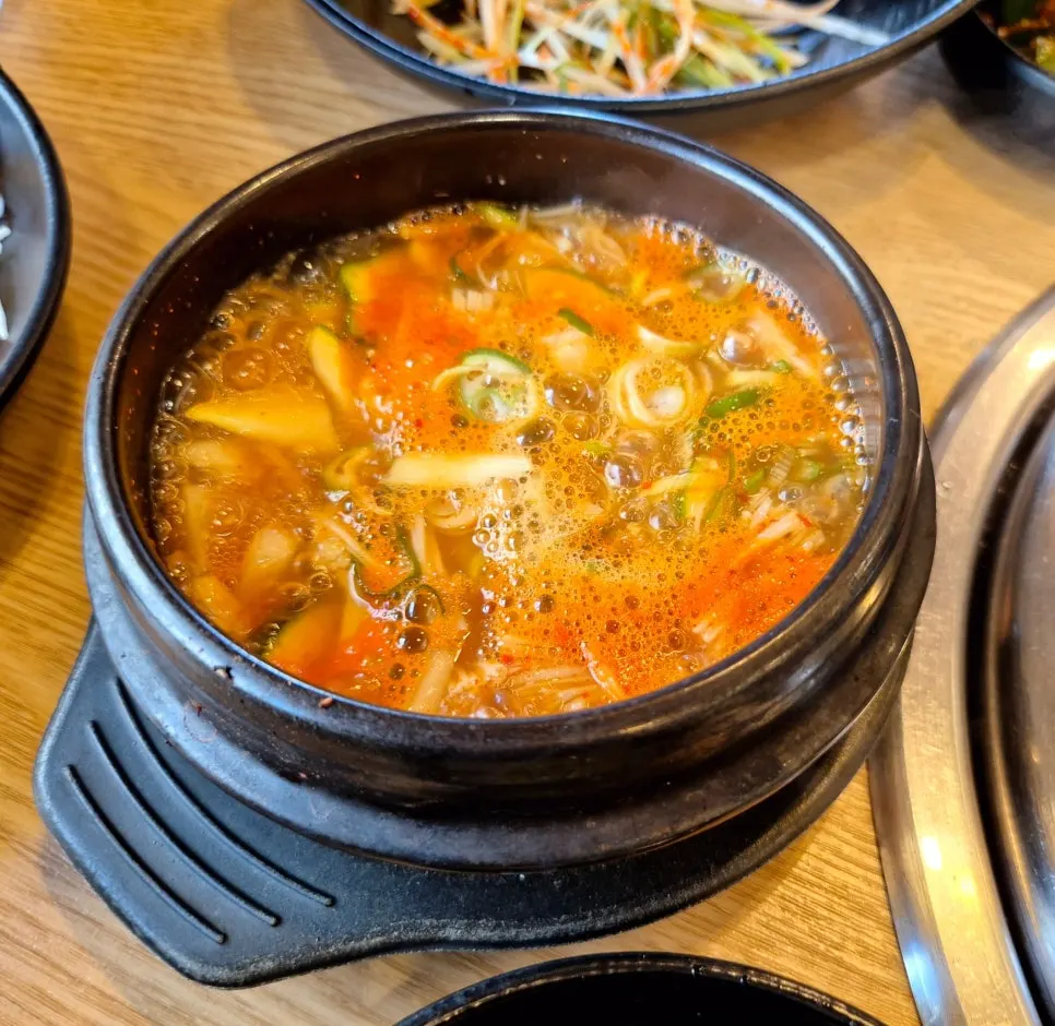 Mul naengmyeon and doenjang jjigae ordered for dessert