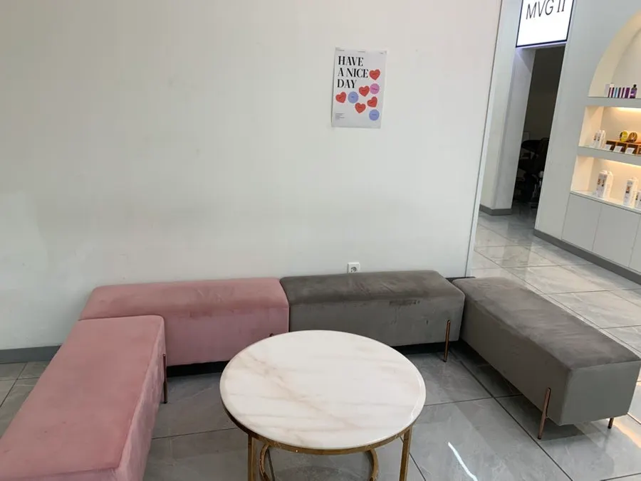 Spacious, neatly arranged interior of the salon