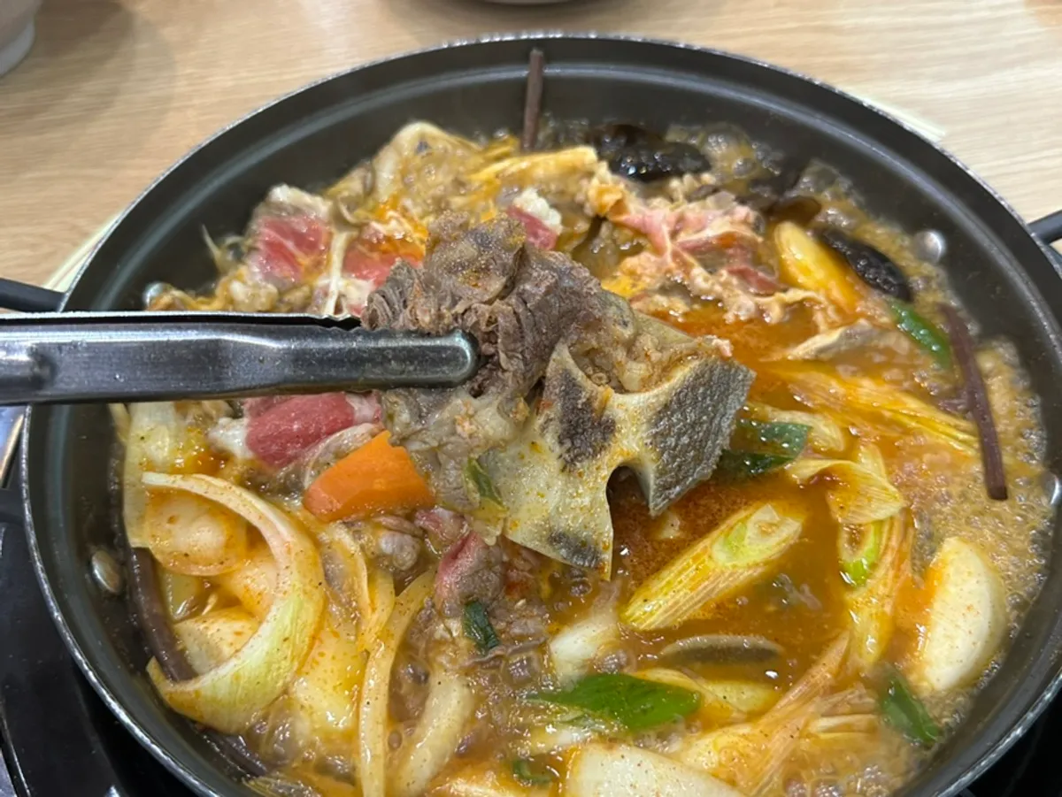 Shabu-shabu beef and mushrooms in perilla leaf wraps