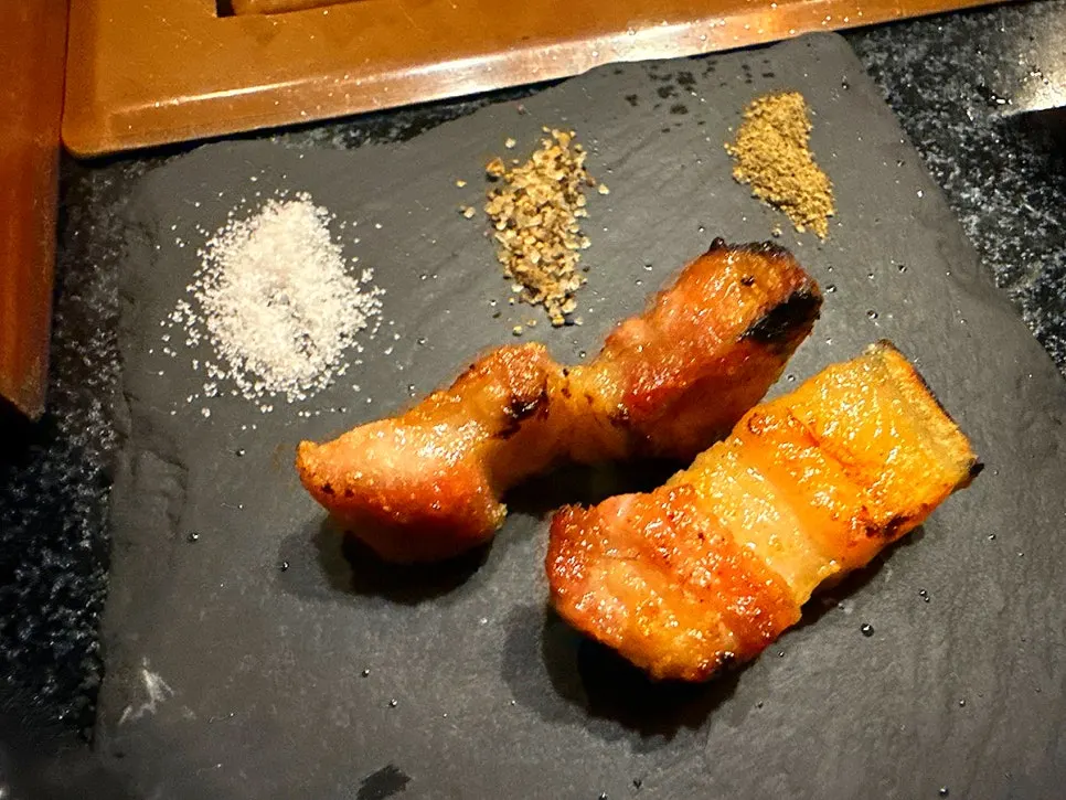 Salt varieties served with meat