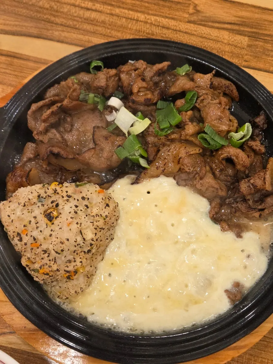 A bowl of soy-grilled bulgogi rice bowl