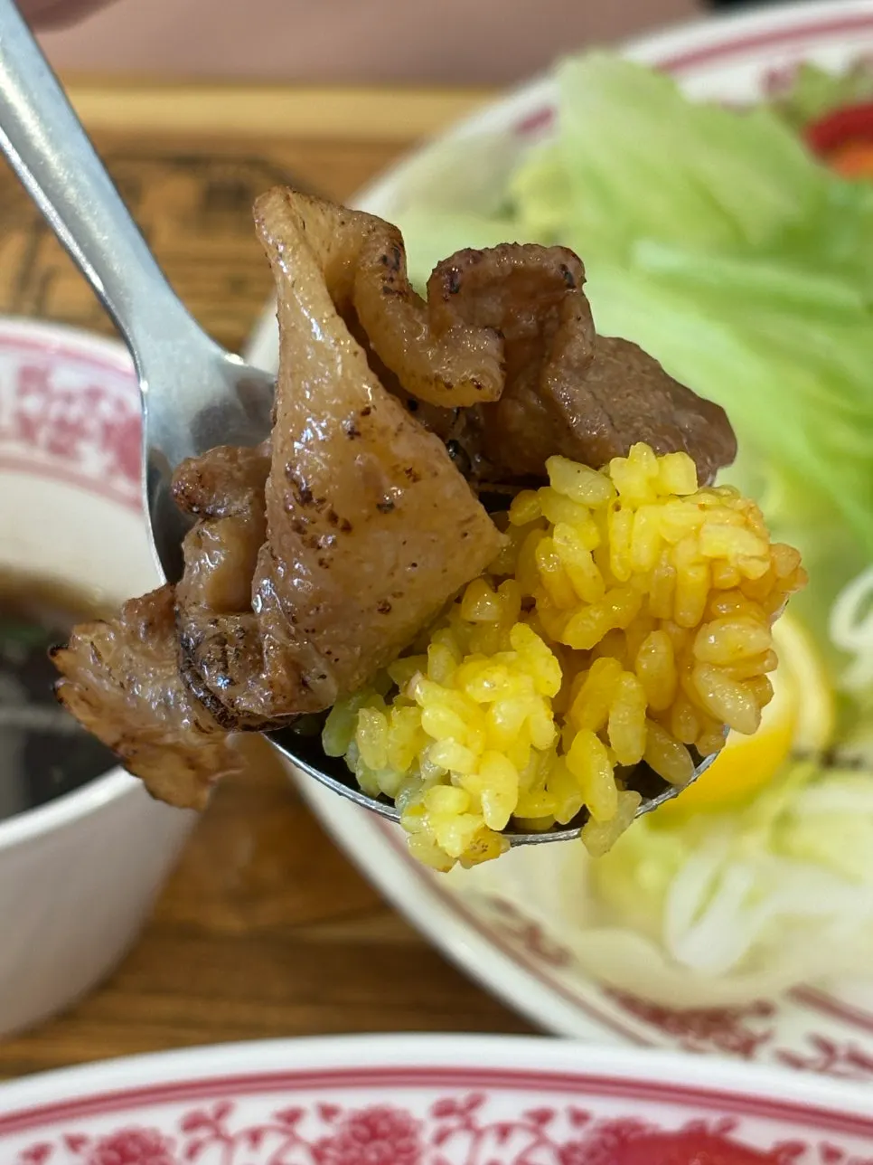 Soy sauce charcoal-grilled bulgogi rice components