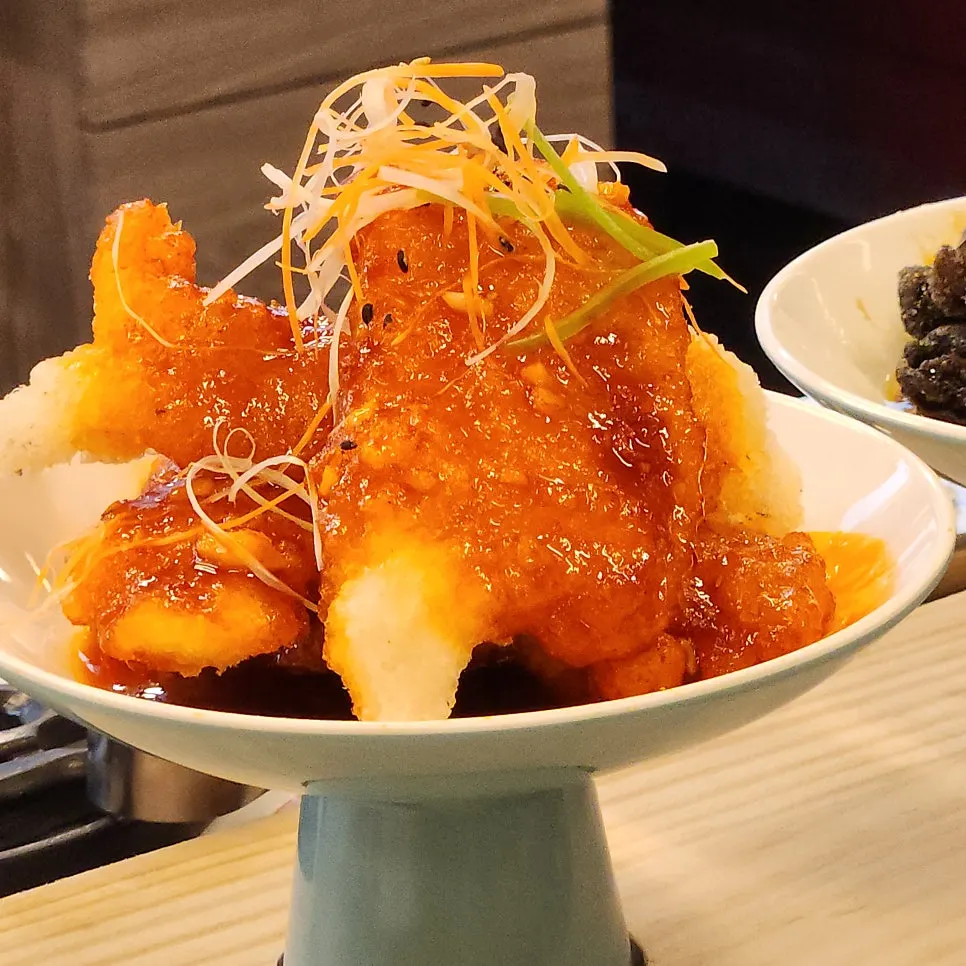 매콤한 칠리 꿔바로우