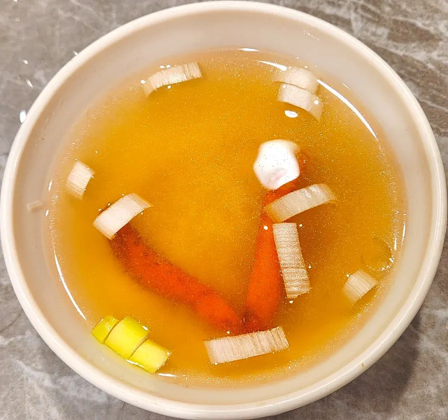 시원한 육수의 물소면