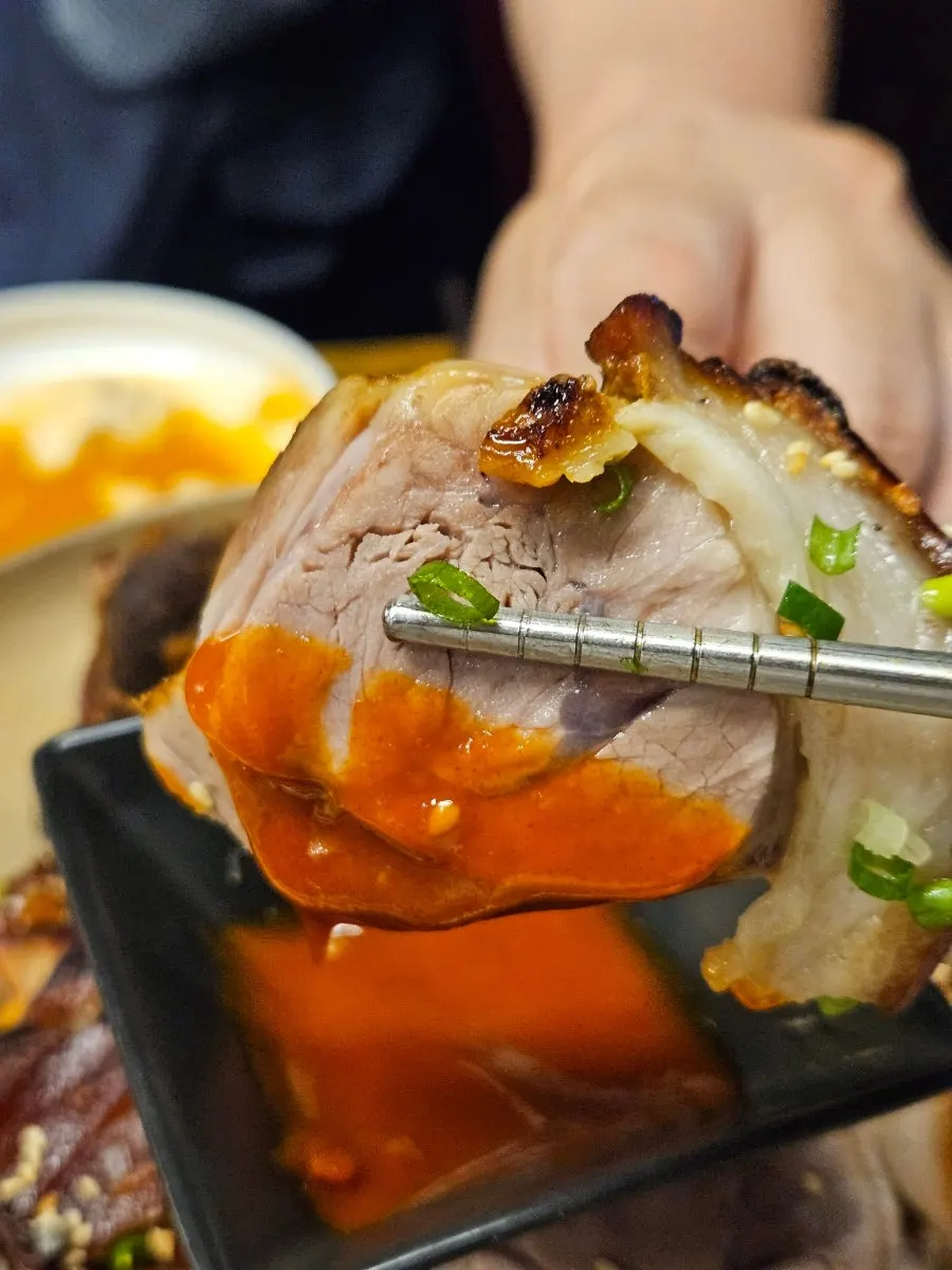 Cross-section of the roasted wood-fired trotters