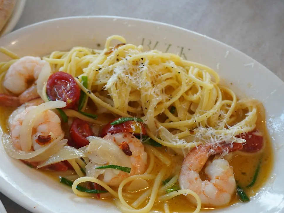 Shrimp anchovy oil pasta