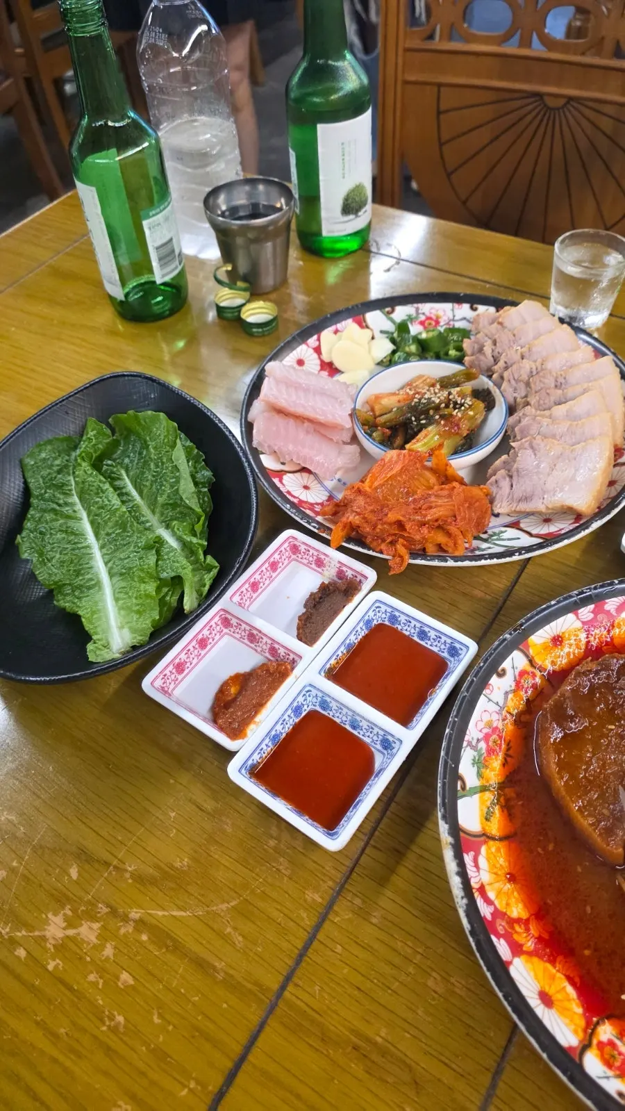 Samhaph set with boiled pork