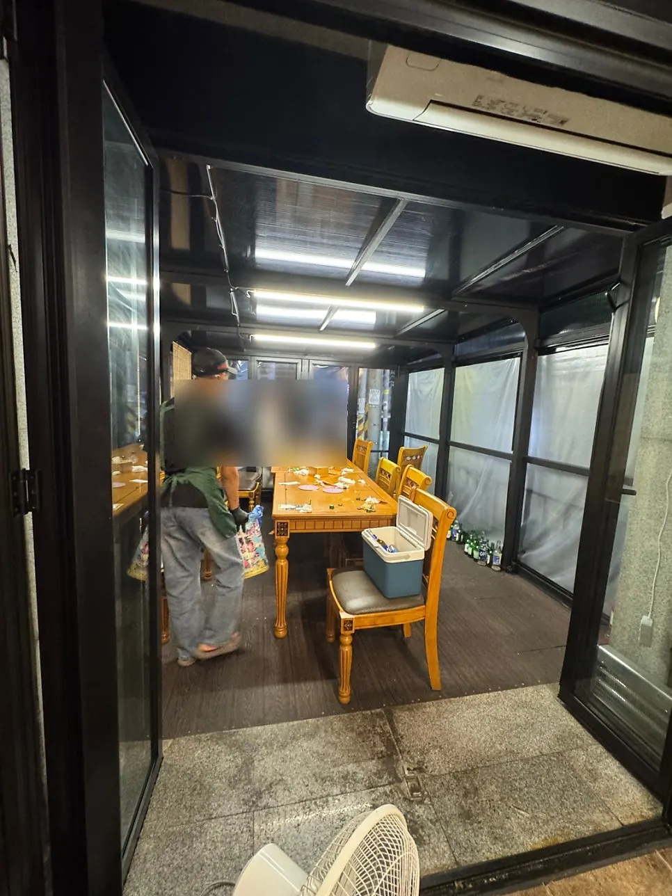 이모카세 상무본점 본관 홀 내부