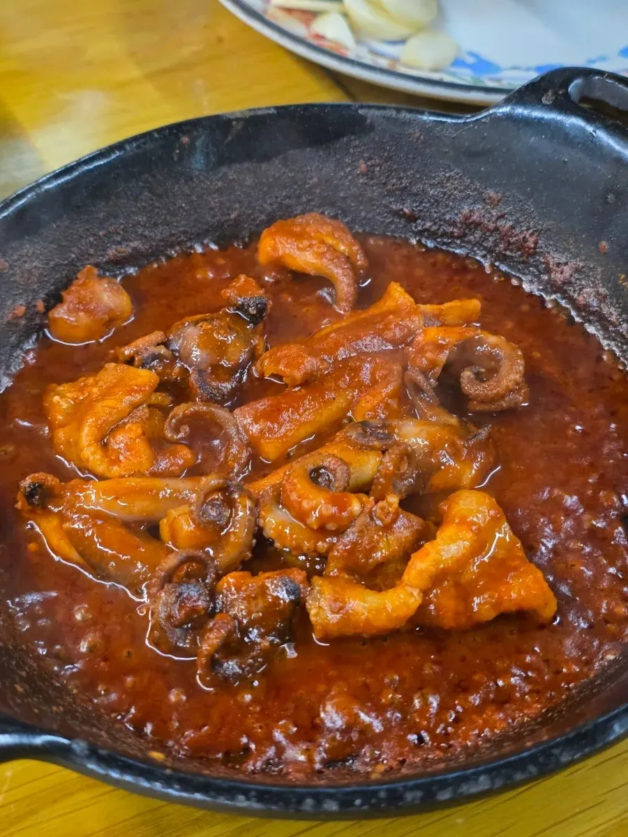 상무지구 술집 미식가 이모카세 안주 접시