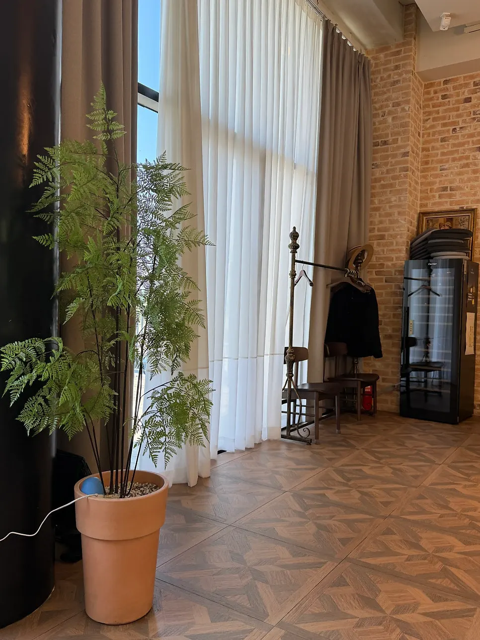 Interior with classic lighting and decor