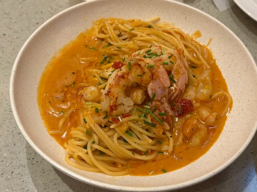 Red shrimp bisque pasta