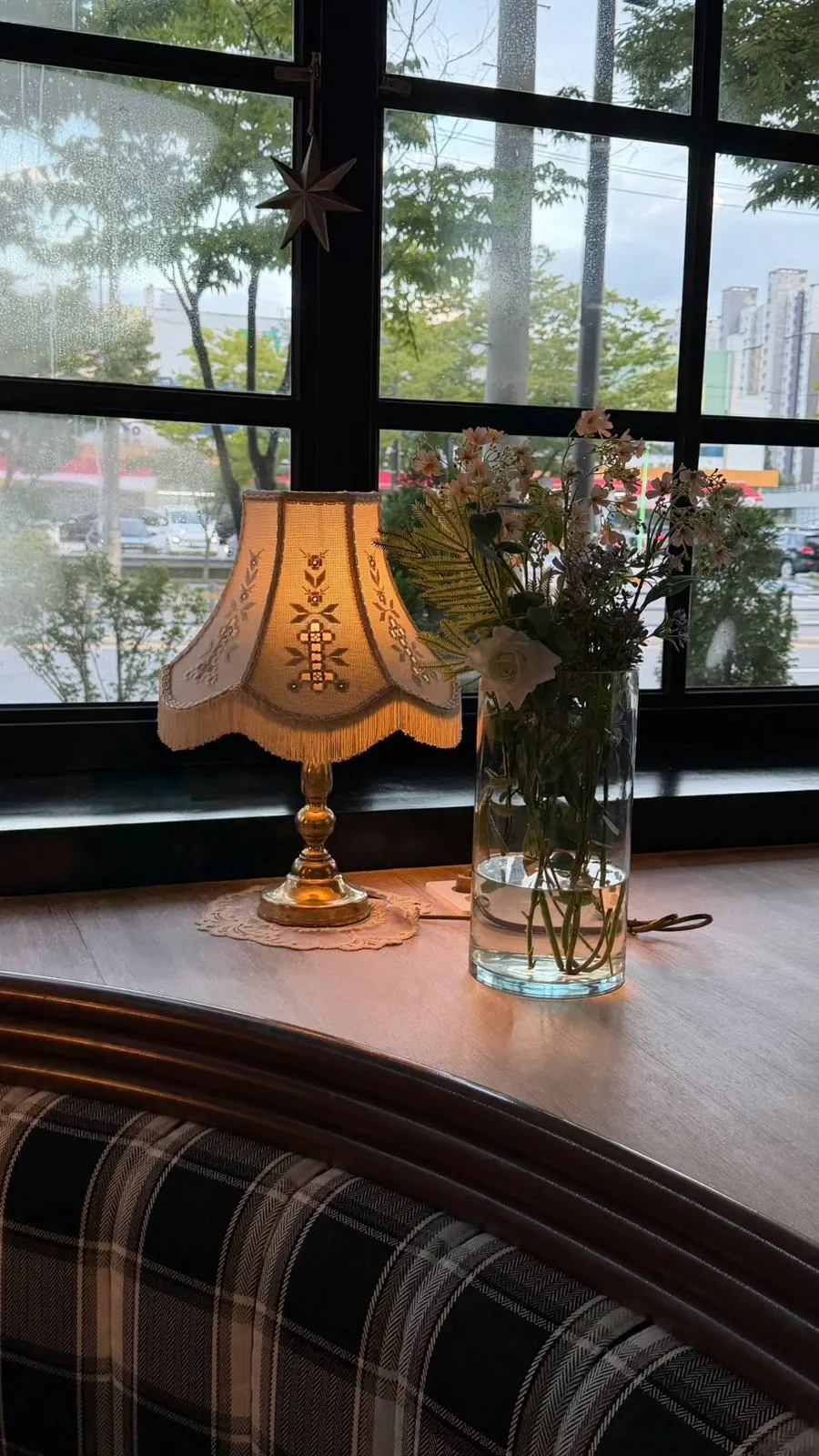 Bueokgan interior with soft lighting