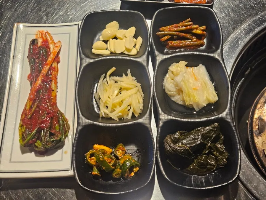 Green onion kimchi side dish served with eel