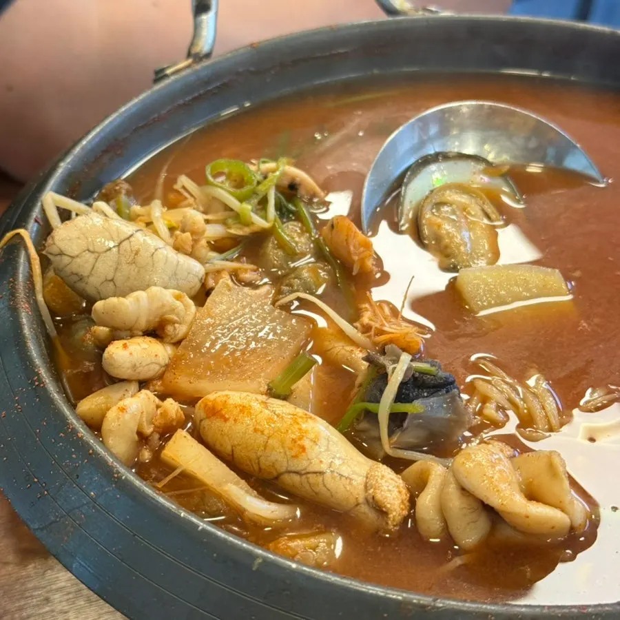 해물탕과 함께한 맥주 한 잔