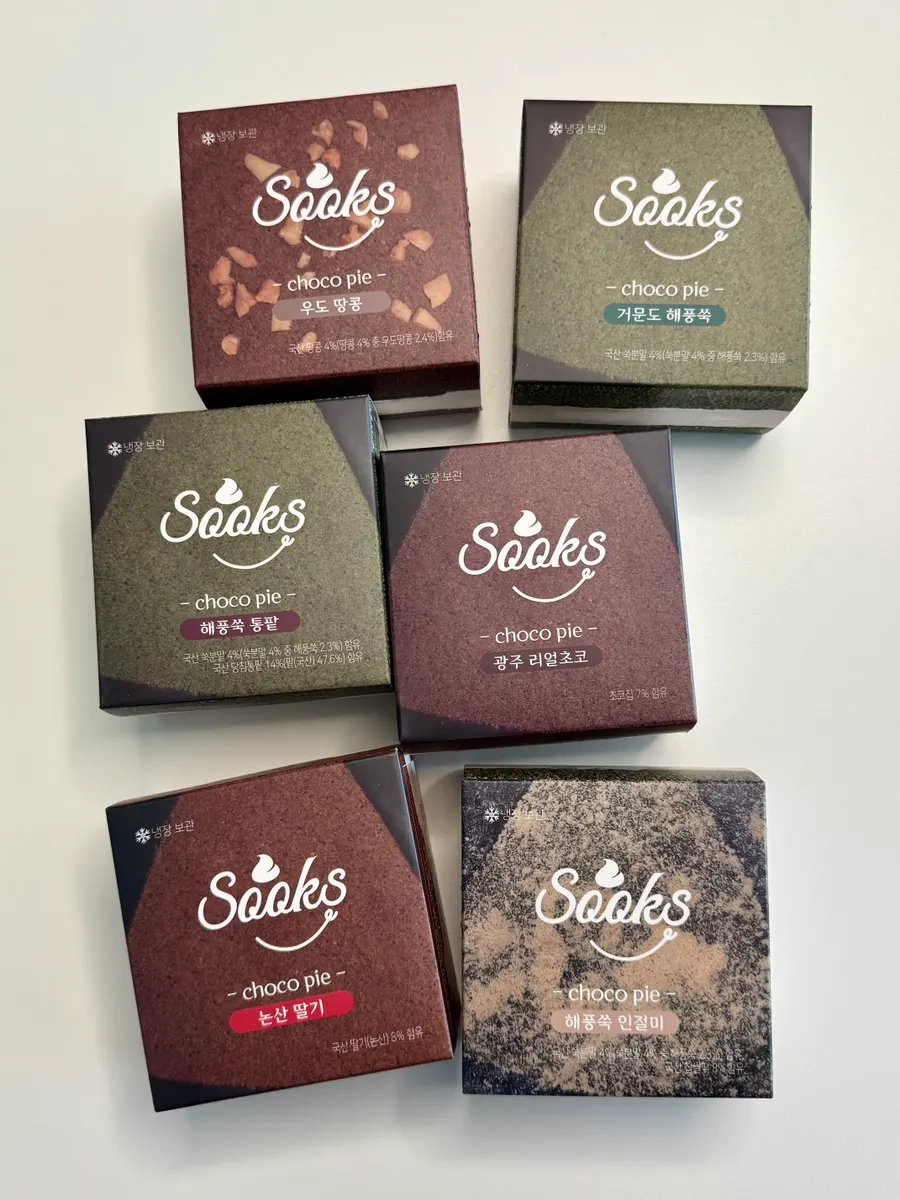 Las 6 cajas individuales de choco pie desplegadas