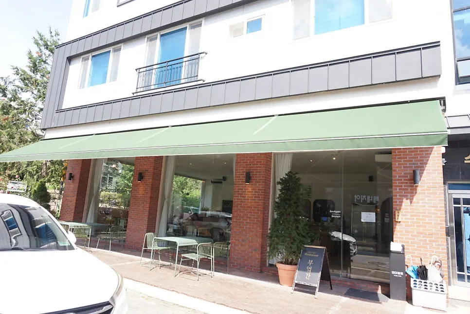 Exterior of Bueokgan Suwan Branch