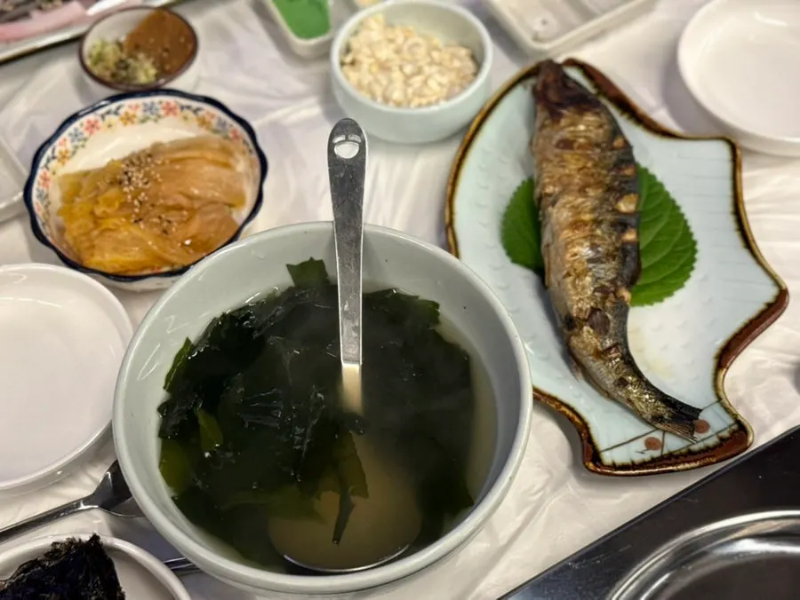Self-cooked pancake with cheongyang chili