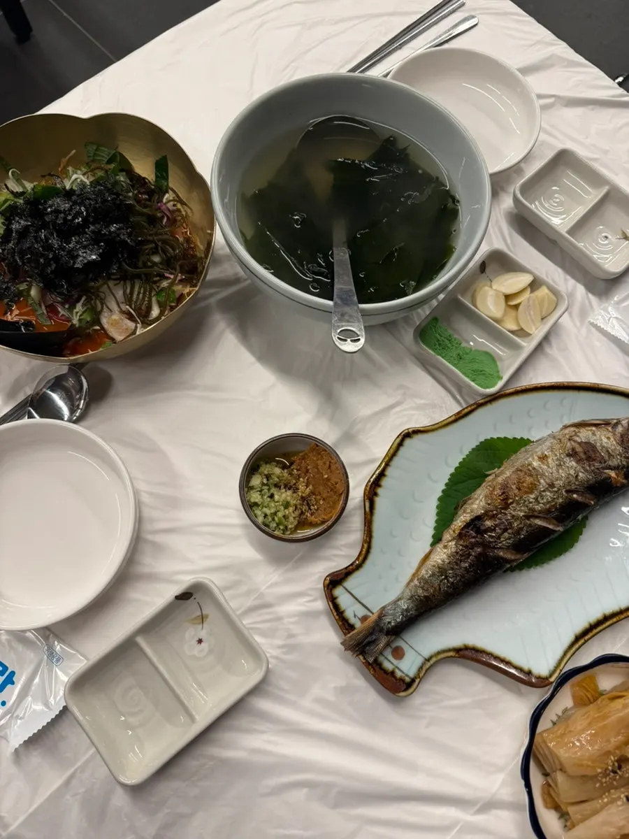 황금회포차 기본 상차림과 막장